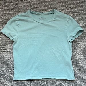 Abercrombie & Fitch Baby Tee